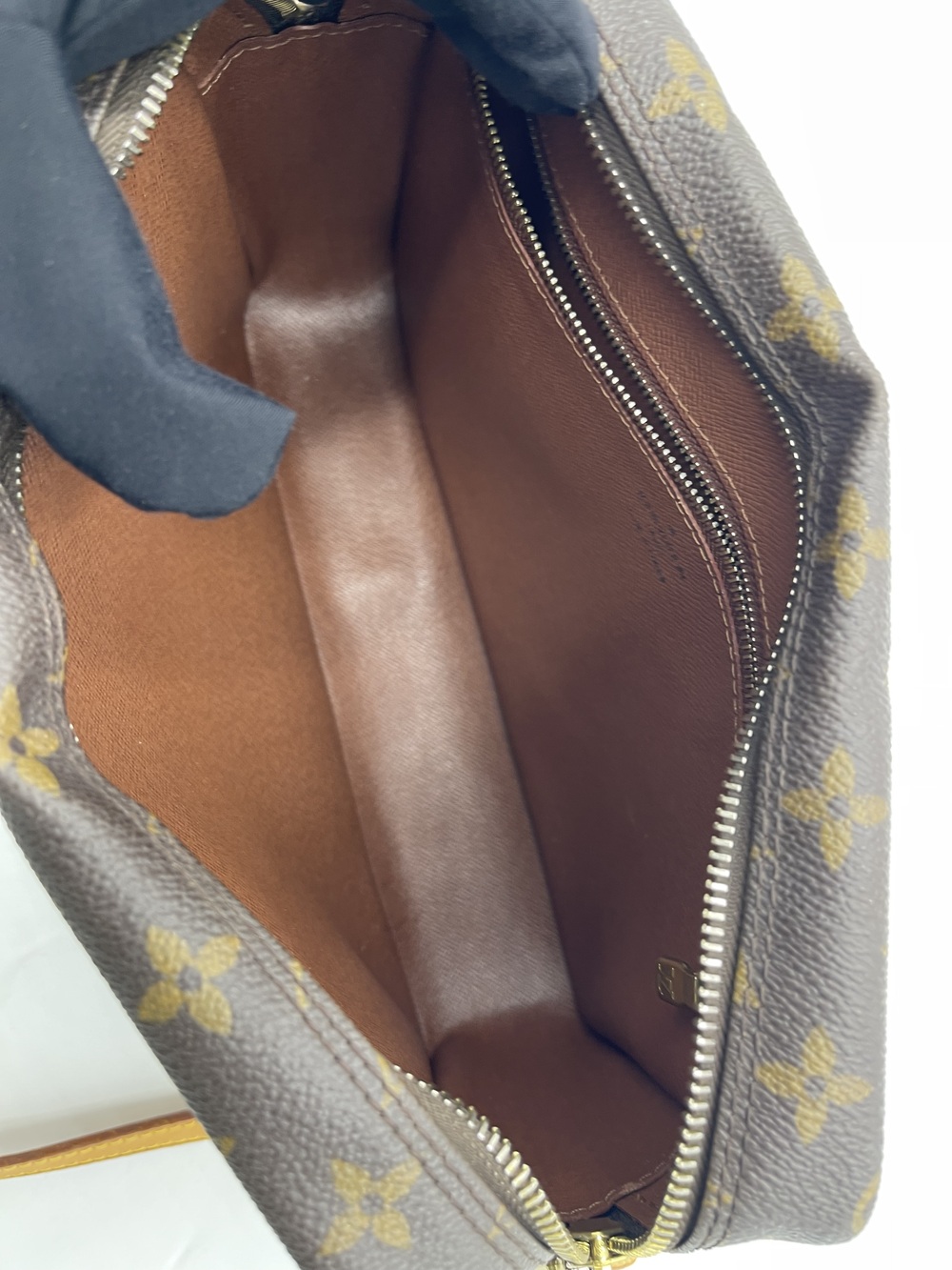 Louis Vuitton Monogram Trocadero - Picture 14 of 14